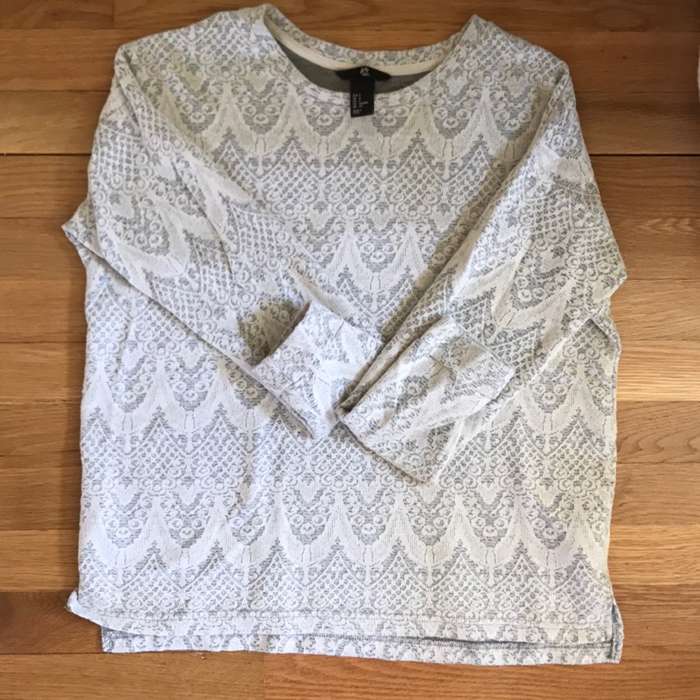H&M Sweater